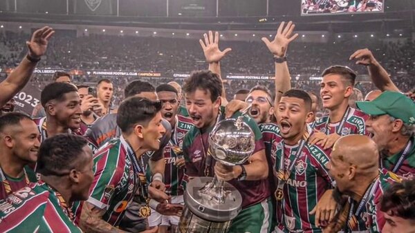 Fluminense destituye al entrenador Fernando Diniz