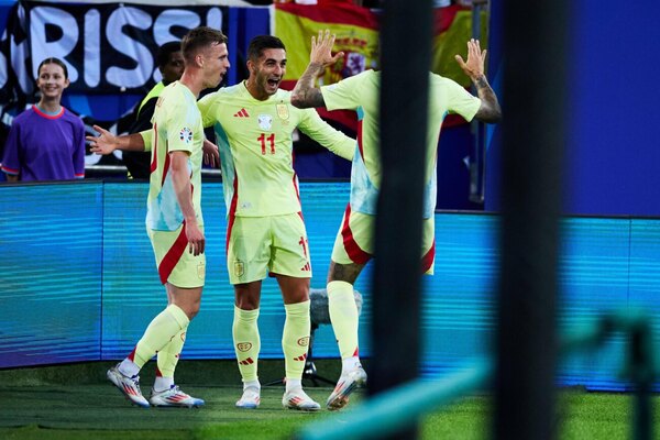 Versus / Tres países clasificaron a octavos de final de la Eurocopa sin jugar
