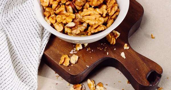 La Nación / Comer nueces reduce el riesgo de desarrollar diabetes