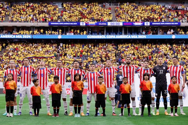 Versus / Increíble pero cierto: Paraguay vuelve a sufrir en el juego aéreo