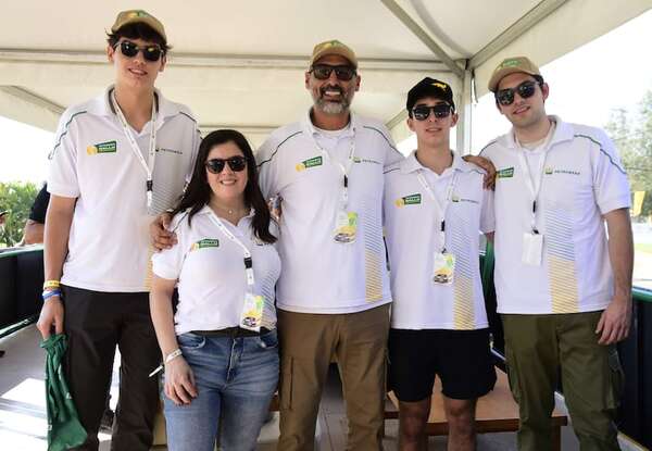 Petrobras mueve la pasión del Transchaco Rally - Sociales - ABC Color