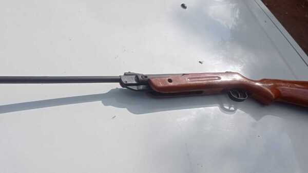 Papá disparó de forma accidental a su hijita de 2 años