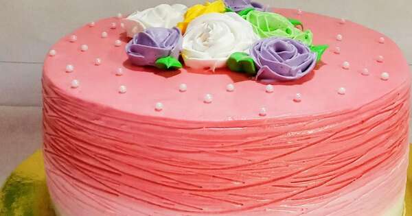 La Nación / Dulce Astrid: tras años de postergar su sueño, hoy hace los mejores pasteles