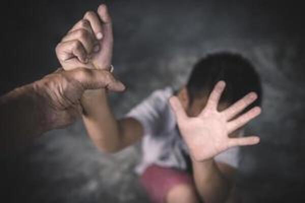 Denuncian supuesto maltrato infantil en Pedro Juan Caballero - Oasis FM 94.3