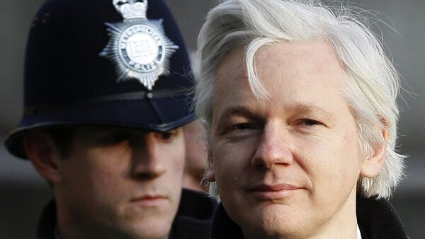 Lenín Moreno comenta la liberación de Julian Assange