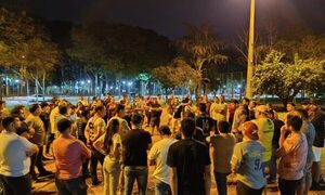 Plataformeros reinician protestas exigiendo veto de ordenanza que restringe el trabajo en CDE – Diario TNPRESS