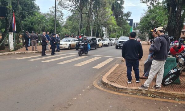 Conductores de plataformas se movilizan contra ordenanza que los priva de trabajar en CDE