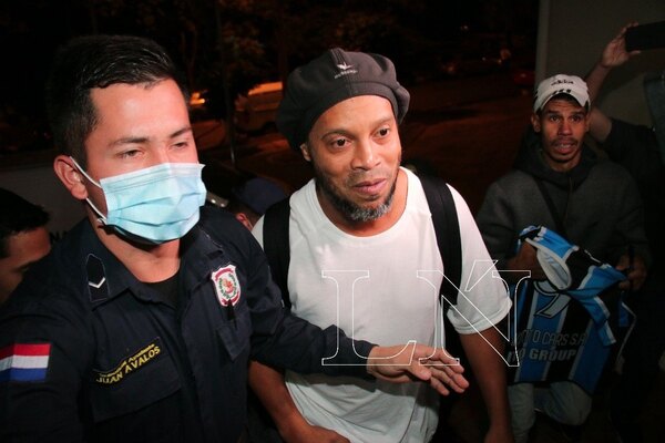 Versus / Ronaldinho se expresó sobre un emotivo momento que vivió en Paraguay