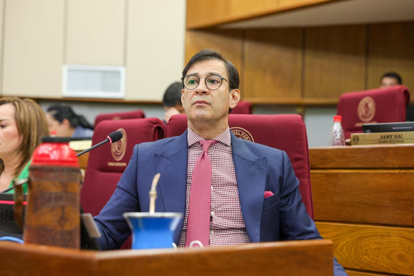 Beto Ovelar se suma a los que quieren mantener dos horarios - Noticiero Paraguay