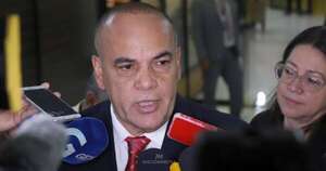 La Nación / Representantes de ONG están en contra de la transparencia, señaló senador