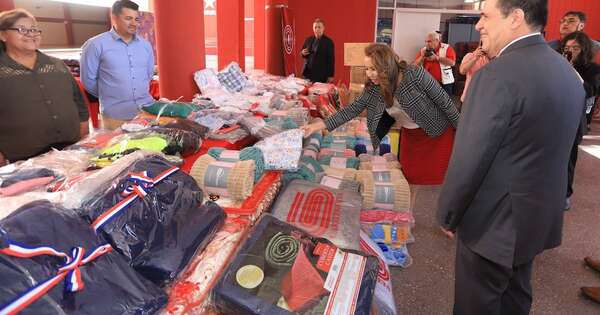 La Nación / ANR continuará con entrega de donaciones este martes