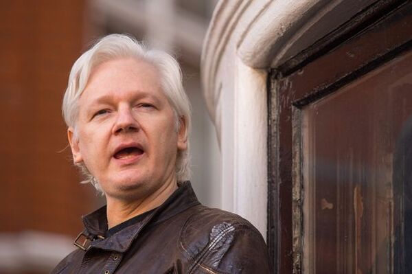 Julian Assange fue liberado y está camino a las islas Marianas tras llegar a un acuerdo con la justicia de EEUU - ADN Digital