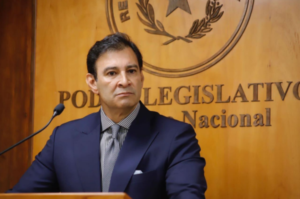 Importancia de definir el horario único en Paraguay, según Ovelar - Portal Digital Cáritas Universidad Católica
