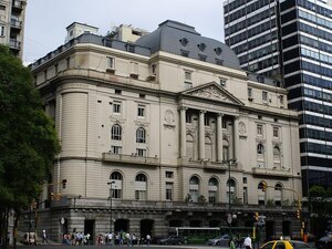 La Bolsa de Buenos Aires cierra con una bajada del 3,13% - Revista PLUS
