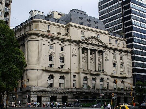 La Bolsa de Buenos Aires cierra con una bajada del 3,13% - Revista PLUS