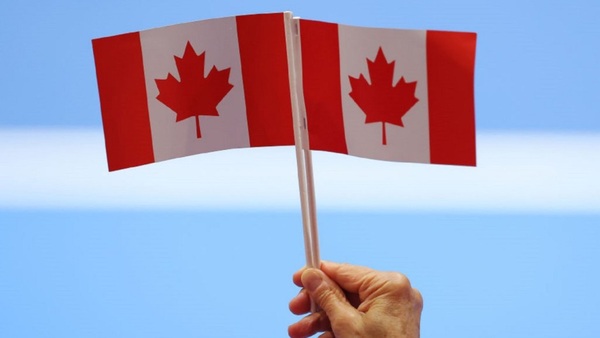 Canad谩 duplic贸 los permisos para trabajadores temporales extranjeros de 2018 a 2023 - Revista PLUS