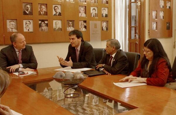 Reunión de Trabajo entre la Corte Suprema de Justicia y el Ministerio de Economía y Finanzas