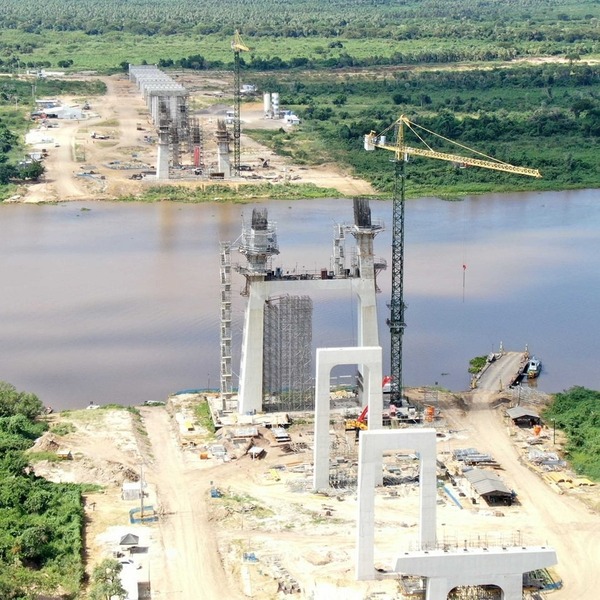 Puente de la Bioceánica continúa erigiéndose en el Chaco paraguayo