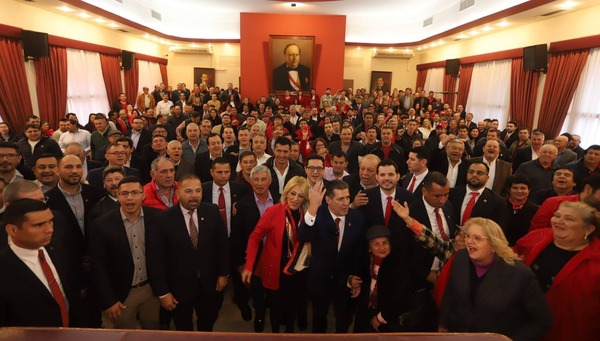 Dirigencia de Cordillera apoya al titular de la ANR y ratifica el liderazgo de Miguel Olmedo - ADN Digital