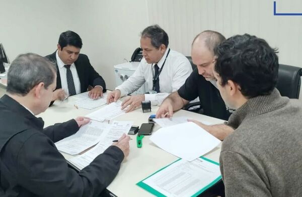Recepción de equipos informáticos en la DRA