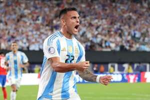 Argentina gana por la mínima y clasifica a cuartos - Fútbol - ABC Color