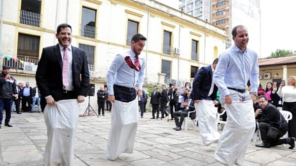 Dictaminan en contra de ley proimpunidad que divide al cartismo