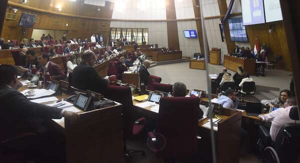 Diputados buscan crear más Tribunales de Cuentas - Política - ABC Color