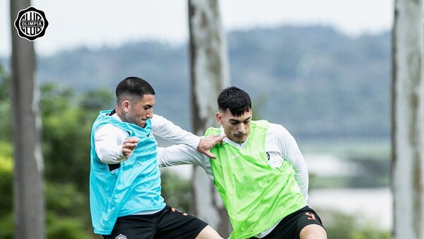 Olimpia realiza su primer amistoso