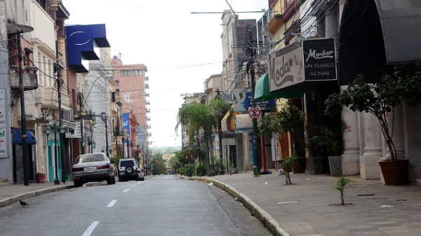 Miércoles con ambiente frío y lluvias dispersas, según Meteorología