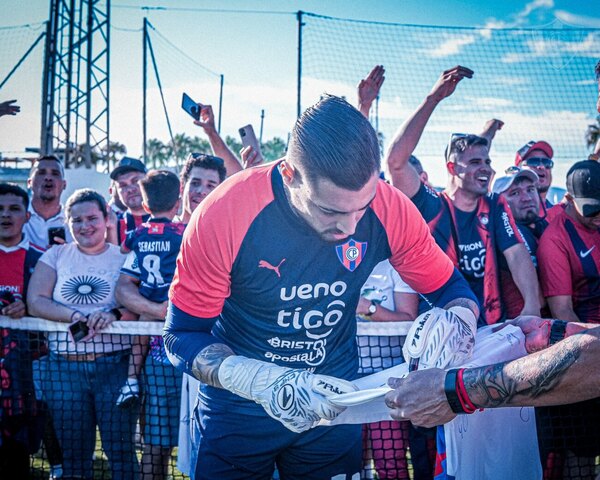 Versus / ¿Por qué Jean Fernandes y Gabriel Aguayo no disputaron el primer amistoso de Cerro Porteño?