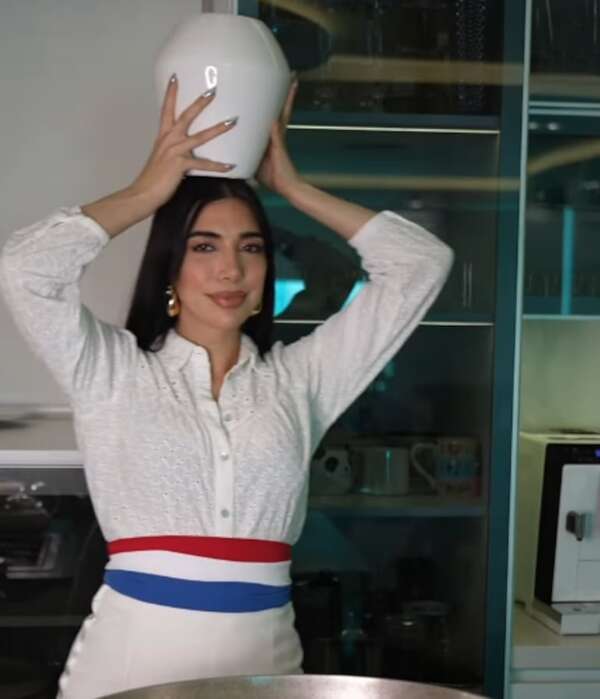 Video viral: la influencer Surthany Hejeij cumplió su promesa de cocinar sopa paraguaya - Nacionales - ABC Color