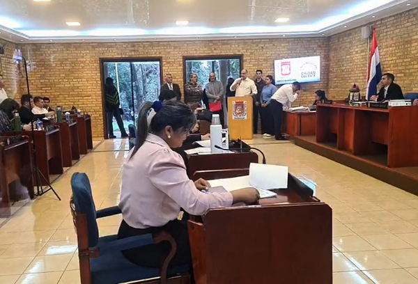 Piden modificación de ordenanza que regula servicio de plataformas - La Clave