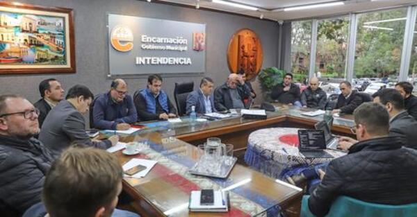 Intendentes y concejales del área metropolitana debatieron sobre propuestas de transporte público