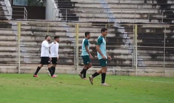Olimpia derrotó 1-0 a Itapuense en el primer amistoso en el sur - Olimpia - ABC Color