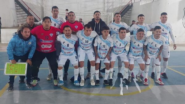 Renovado equipo de NSA debuta con victoria en Villeta en la copa de Oro de salonismo