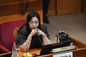 Video: Norma Aquino aparentemente ni sabe cuántos senadores hay, pero asegura que será presidenta de la Cámara Alta - Política - ABC Color