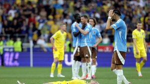 Bélgica se mantiene en la intrascendencia y despide a Ucrania