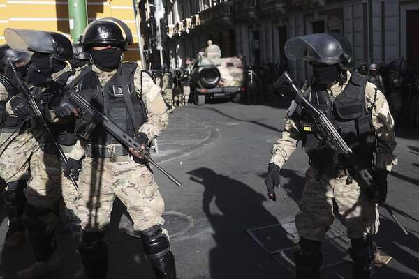 Golpe de Estado militar en Bolivia: Santiago Peña se solidariza con Luis Arce - Mundo - ABC Color