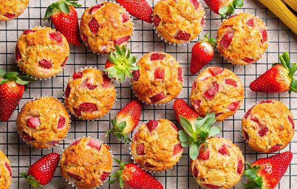 Muffins de frutilla sin azúcar agregado, ideales para una merienda saludable - Gastronomía - ABC Color