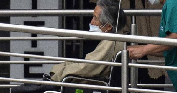 La Nación / Llevan a cuidados intensivos al expresidente Fujimori tras fractura de cadera