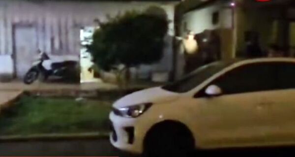 Asalto a mano armada en un corredor de cambios