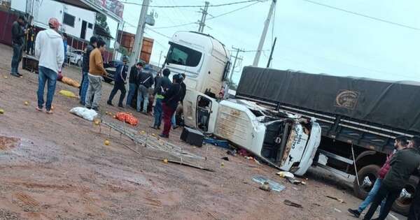 La Nación / Madre e hija mueren en trágico accidente