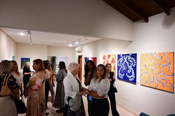 Vernissage en la galería de Martha Manchini - Sociales - ABC Color