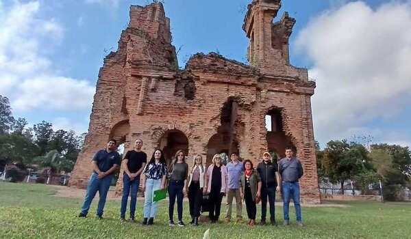 Coordinan acciones para preservar legado histórico y potenciar atractivos de Humaitá