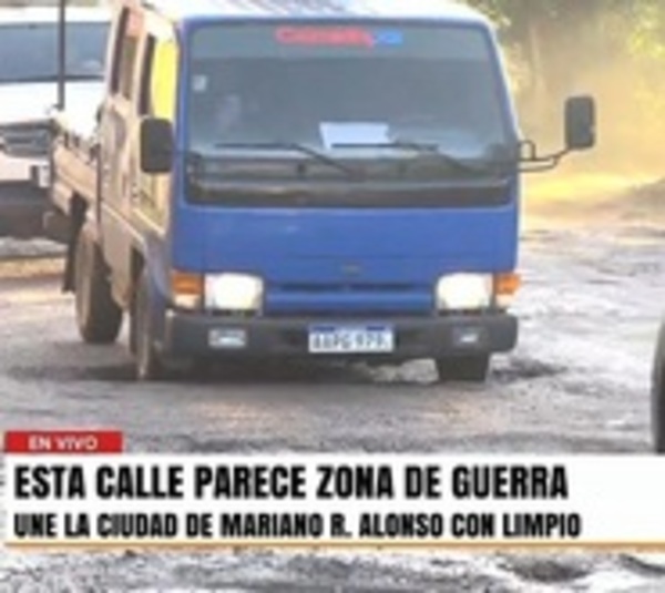 Espantosos baches en la calle que une Mariano con Limpio - Paraguay.com
