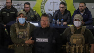 Detienen a dos jefes militares por intento de golpe de Estado en Bolivia - Unicanal