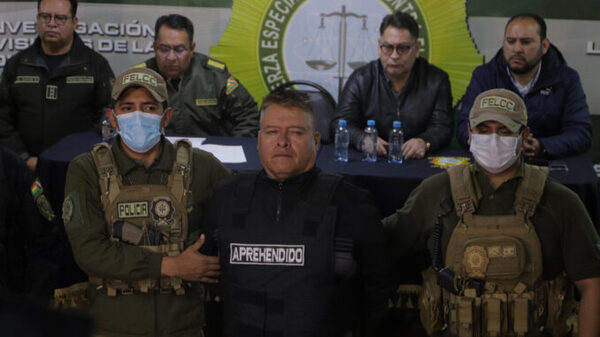 Detienen a dos jefes militares por intento de golpe de Estado en Bolivia - Unicanal