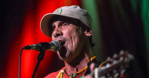 La Nación / Manu Chao anunció un nuevo álbum tras 17 años