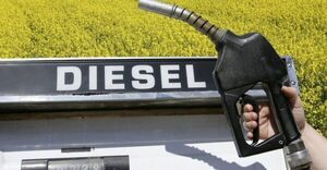 Emblemas del sector privado también bajan precio del diésel - ADN Digital