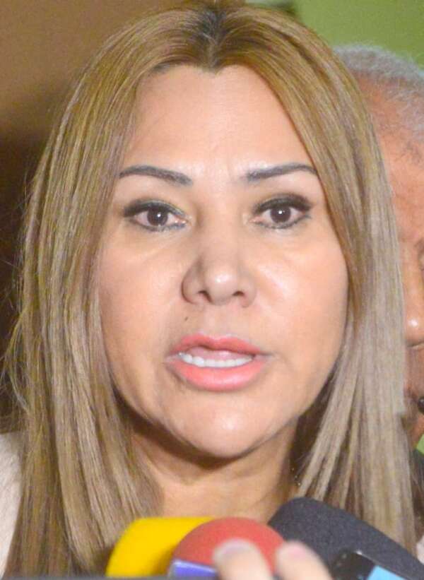 Caso falsa Isaura: incautan US$ 20.000 de abogado - Nacionales - ABC Color